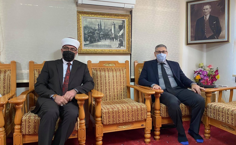 T.C. Gümülcine Başkonsolosu Murat Ömeroğlu İskeçe Müftüsü Ahmet Mete’yi ziyaret etti